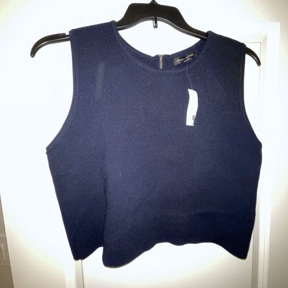 Banana Republic-stretch sleeveless top-NWT- back zipper - Picture 1 of 4